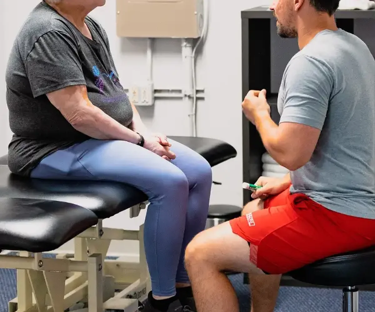 A first physical therapy evaluation in progress at Kaizen Health and Wellness in Urbandale