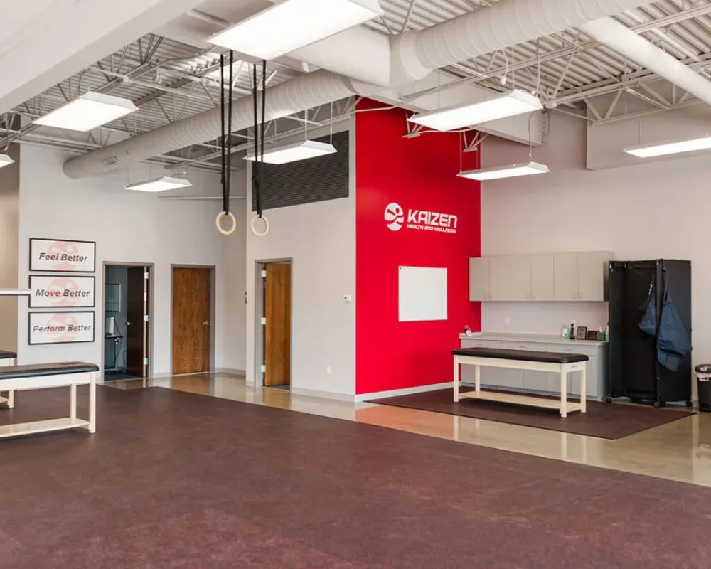 Physical therapy services at Kaizen Health and Wellness in Urbandale, IA